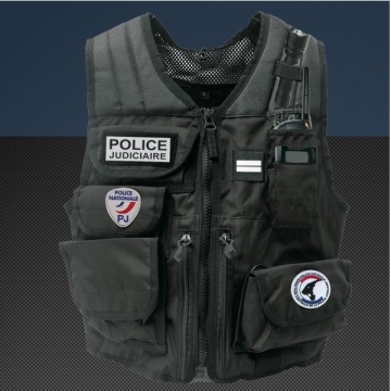 gilet tactique police porte plaque