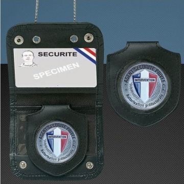 PORTE CARTE AVEC CHAINE ET MEDAILLE AGENT SECURITE PRIVEE